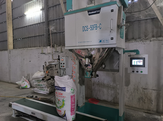 Reis-Verpackungsmaschine 5kg 10kg 15kg 25kg Ewinall DCS-50FB-C automatische manuelle