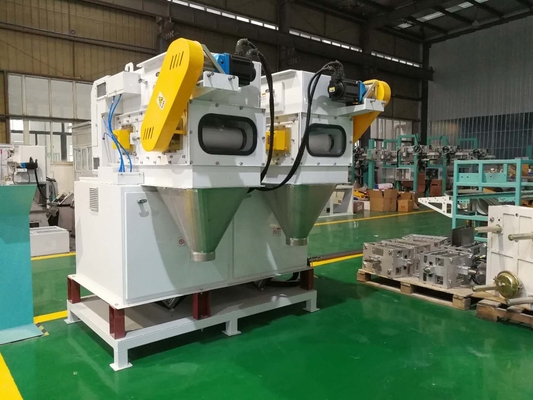 Servomotor 70kg automatisierte Taschen-Tierfutter-Verpackungsmaschine 0.7MPa 12kW
